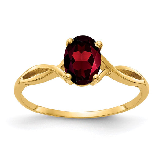 14K Yellow Gold 7x5mm Oval Garnet ring