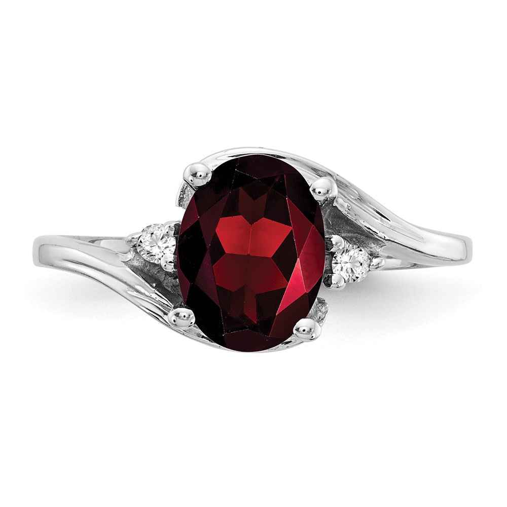 14k White Gold 8x6mm Oval Garnet A Real Diamond ring