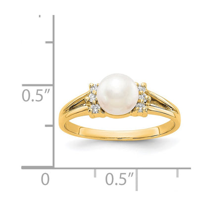 14k Yellow Gold 6mm FW Cultured Pearl VS Diamond ring