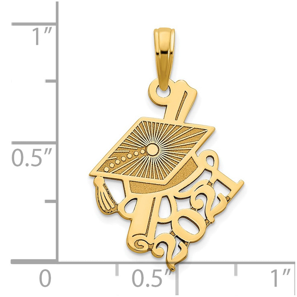 14k Yellow Gold Graduations Cap and Slanted Diploma 2021 Charm