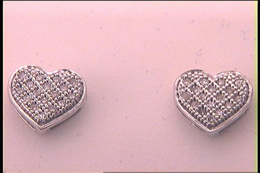 14k White Gold Round Diamond Heart Cluster Earrings 1/10 Cttw