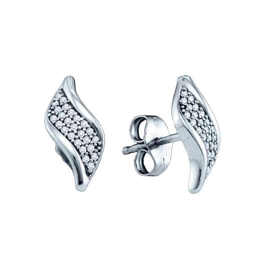 14k White Gold Round Diamond Cluster Earrings 1/6 Cttw