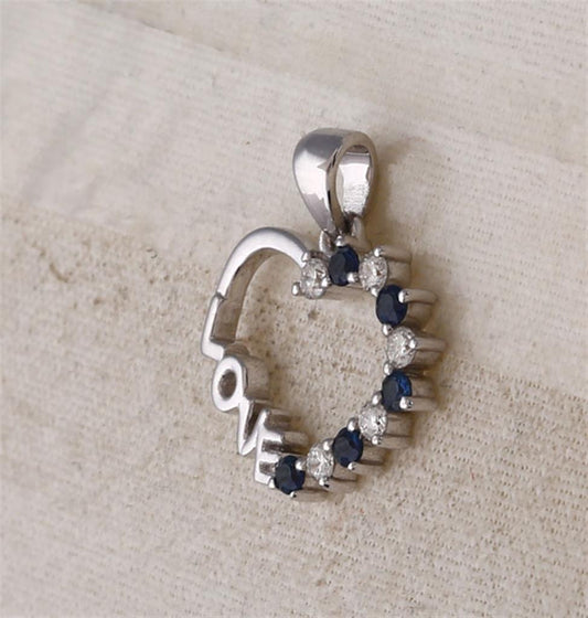 14k White Gold Round Blue Sapphire Love Heart Pendant 1/4 Cttw