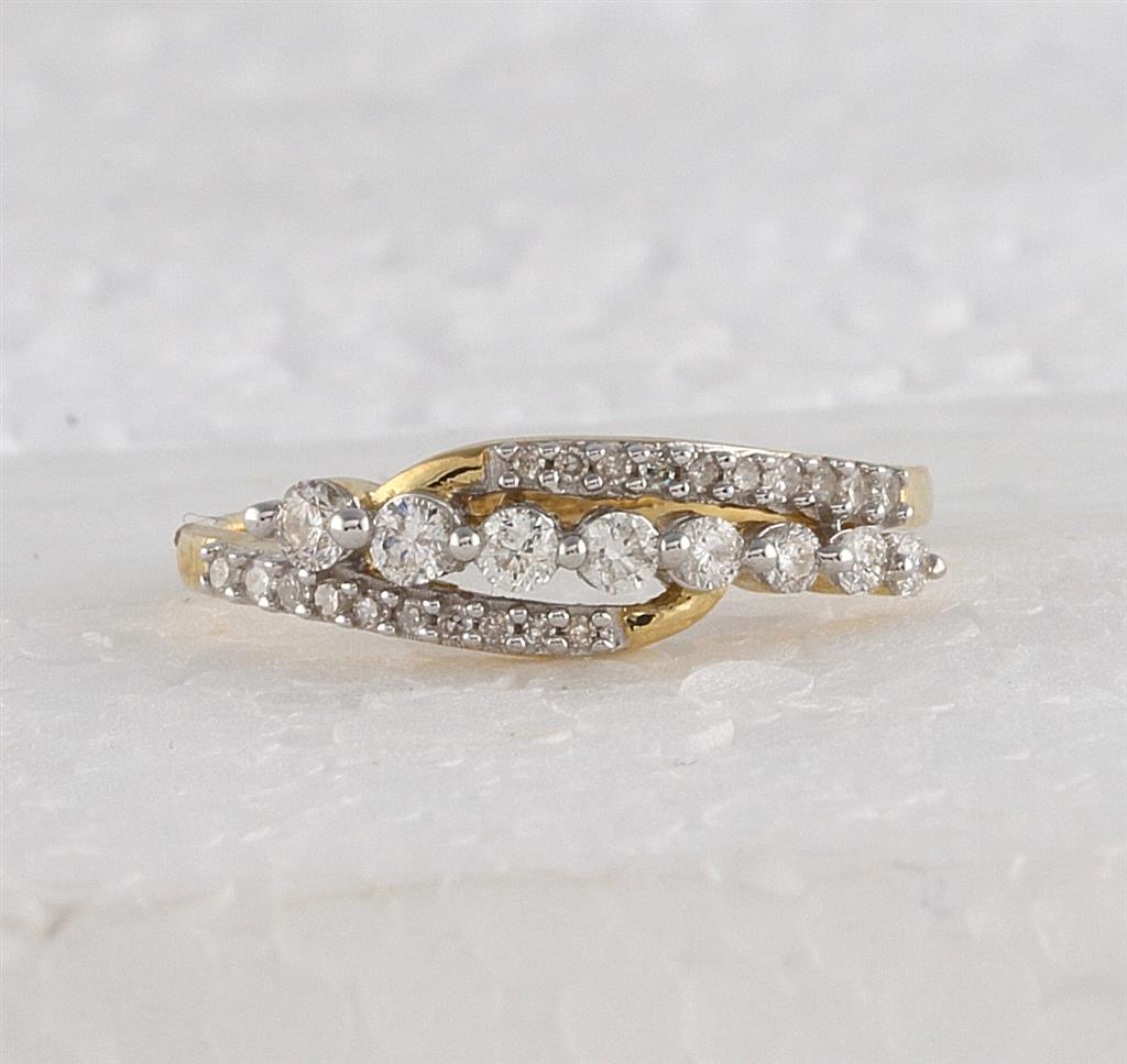 10k Yellow Gold Round Diamond Band Ring 1/3 Cttw
